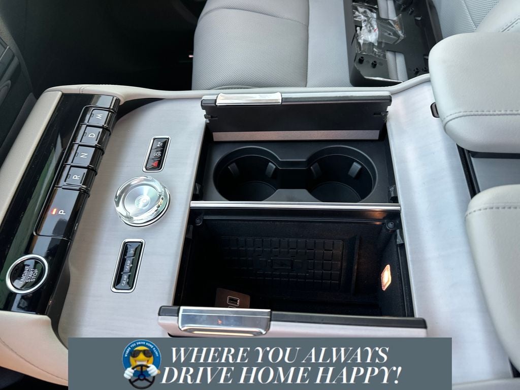 2026 Lincoln Navigator Premiere