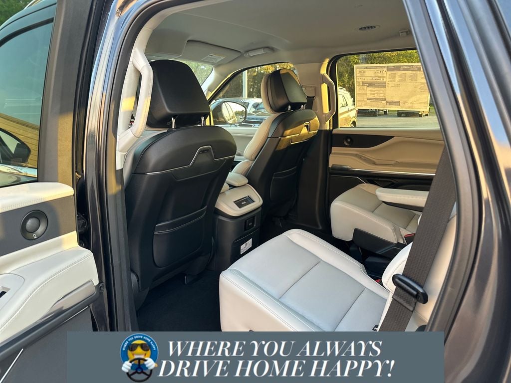 2026 Lincoln Navigator Premiere