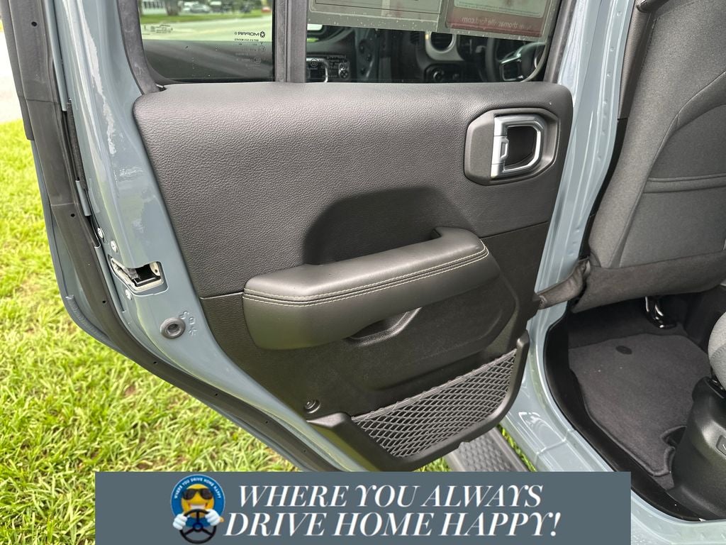 2025 Jeep Wrangler Sahara 4xe