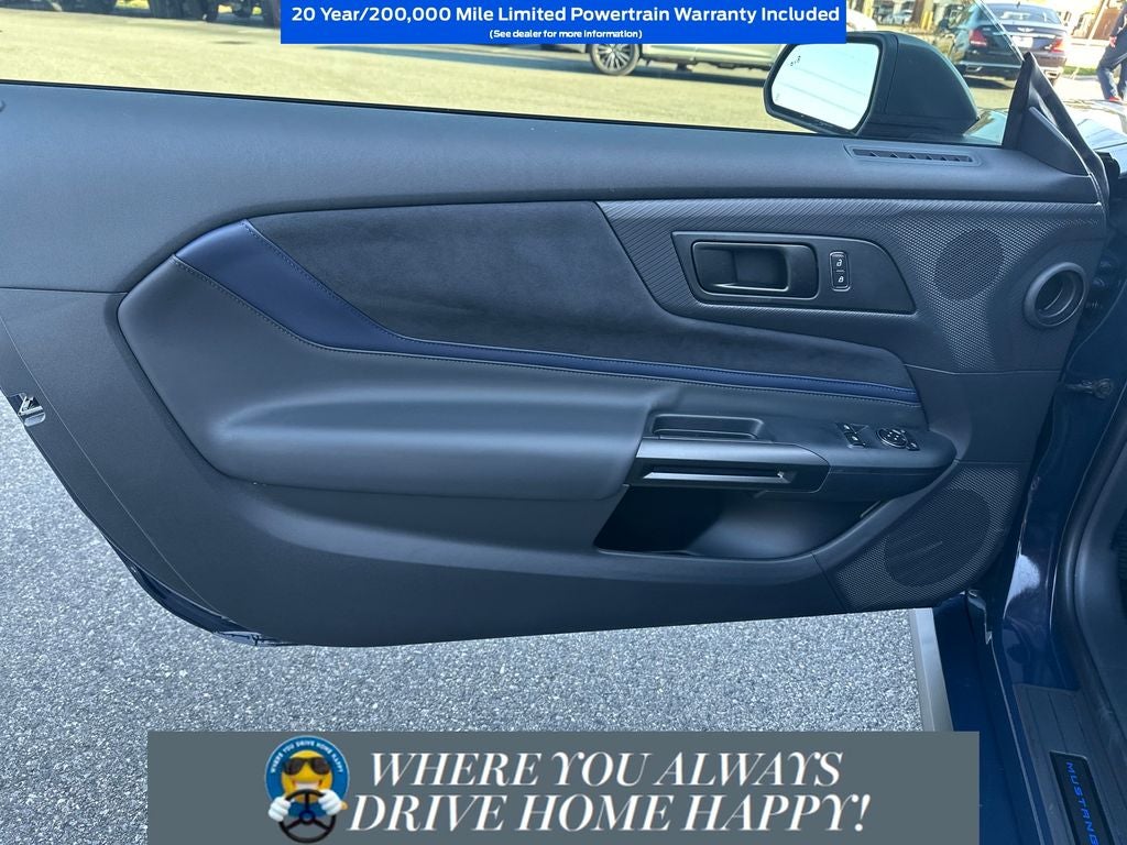 2025 Ford Mustang Dark Horse