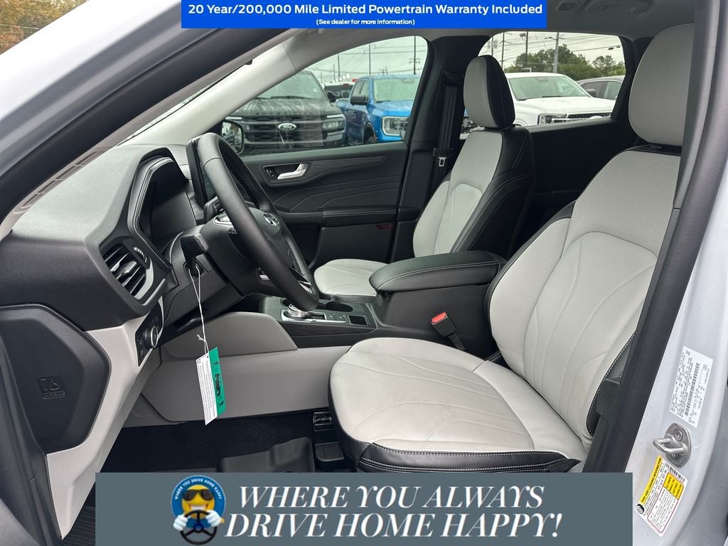 2026 Ford Escape Hybrid Platinum