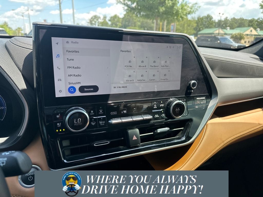 2024 Toyota Highlander Hybrid Platinum