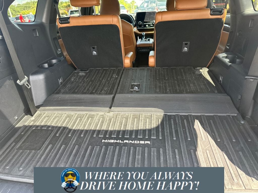 2024 Toyota Highlander Hybrid Platinum